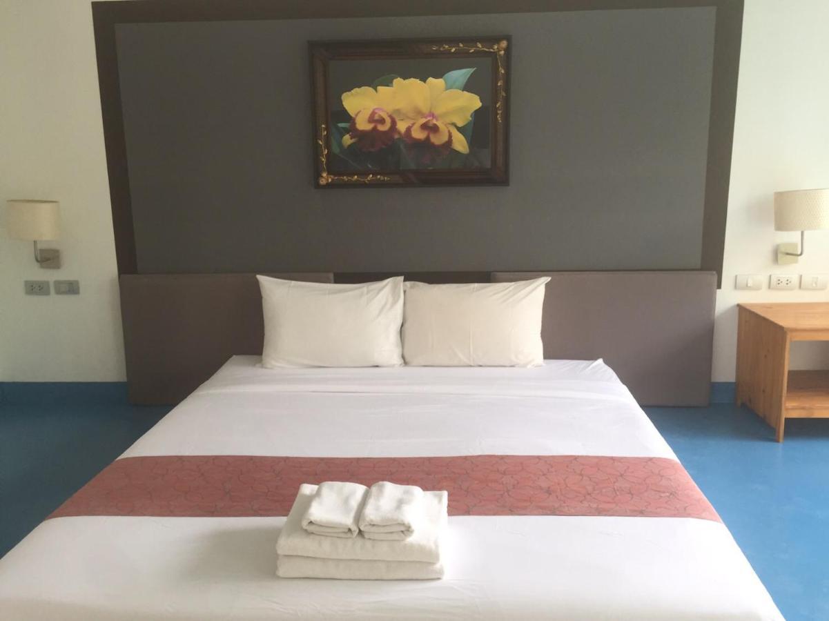 Lg Lemon Grass Hotel Na Chom Thian Ngoại thất bức ảnh